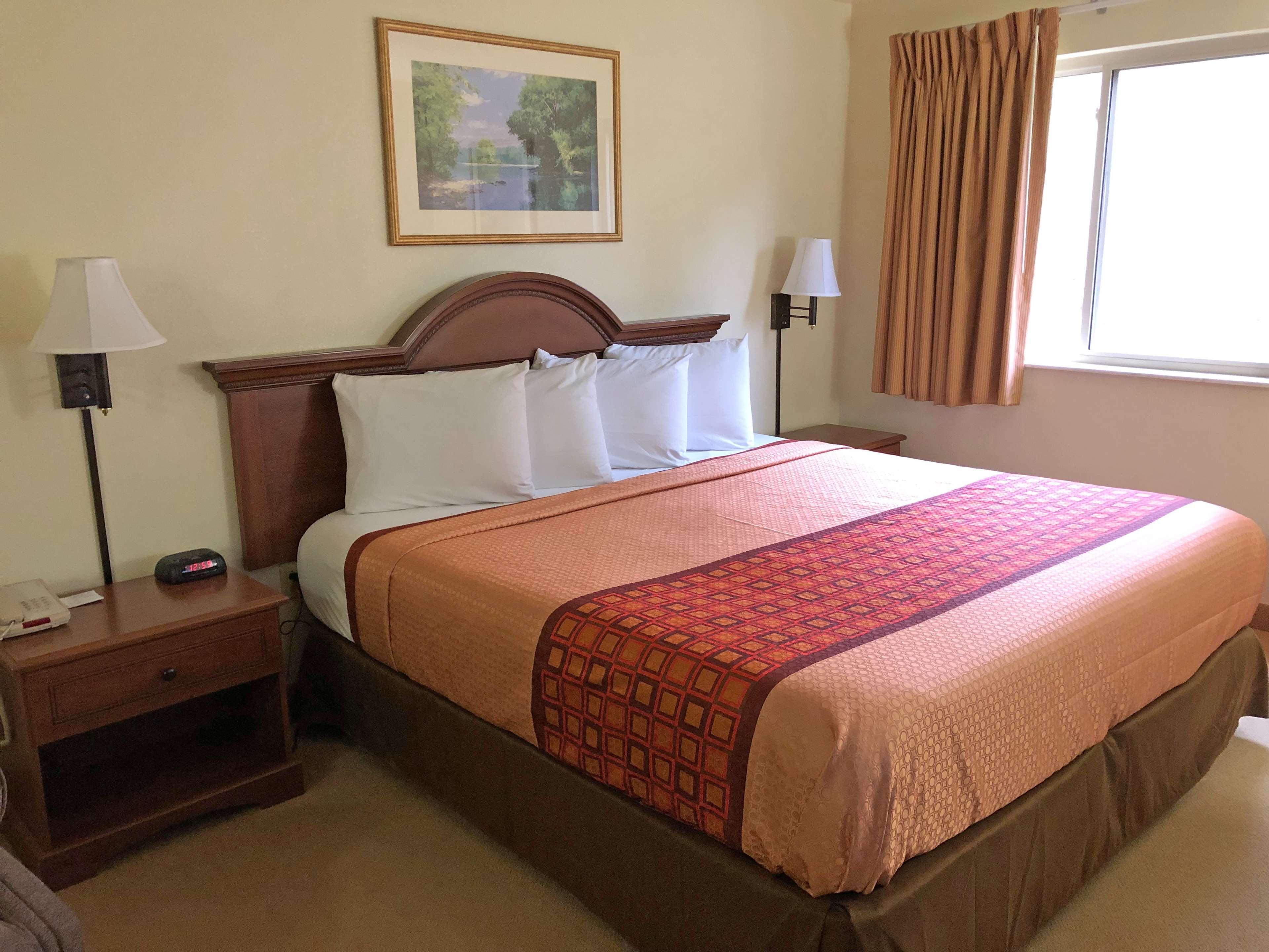 Americas Best Value Inn & Suites Independence Va Eksteriør bilde
