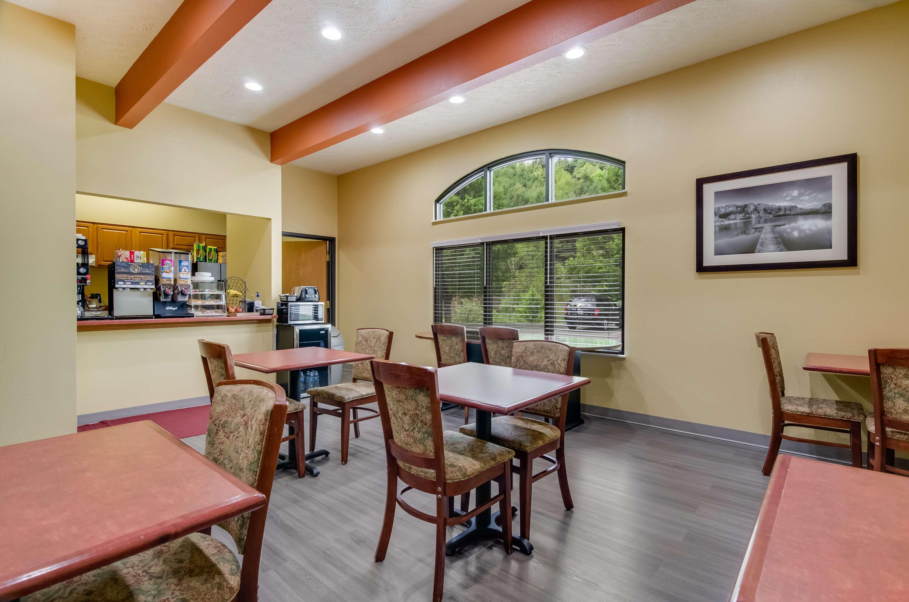 Americas Best Value Inn & Suites Independence Va Eksteriør bilde